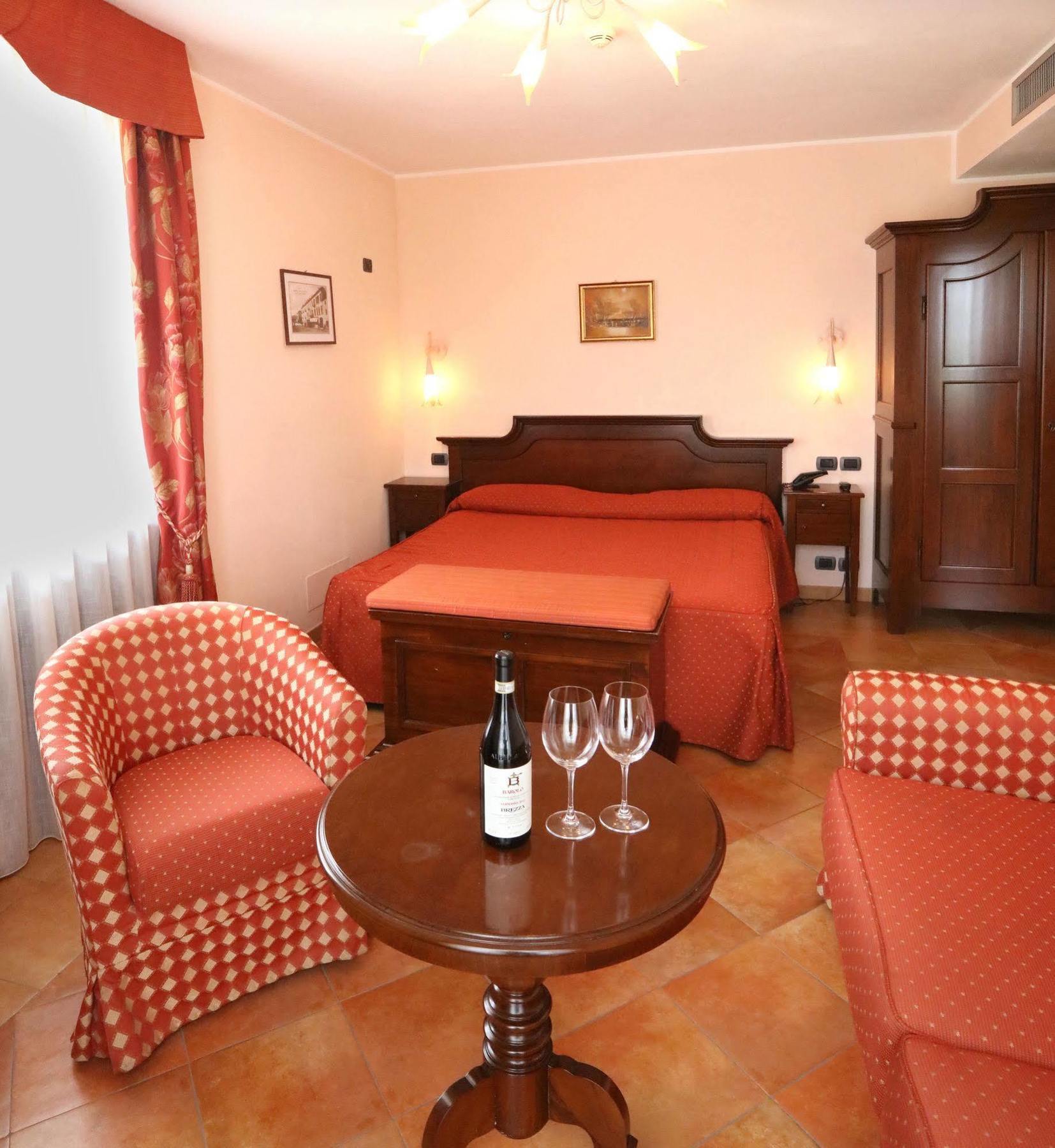 Hotel Barolo Exterior photo